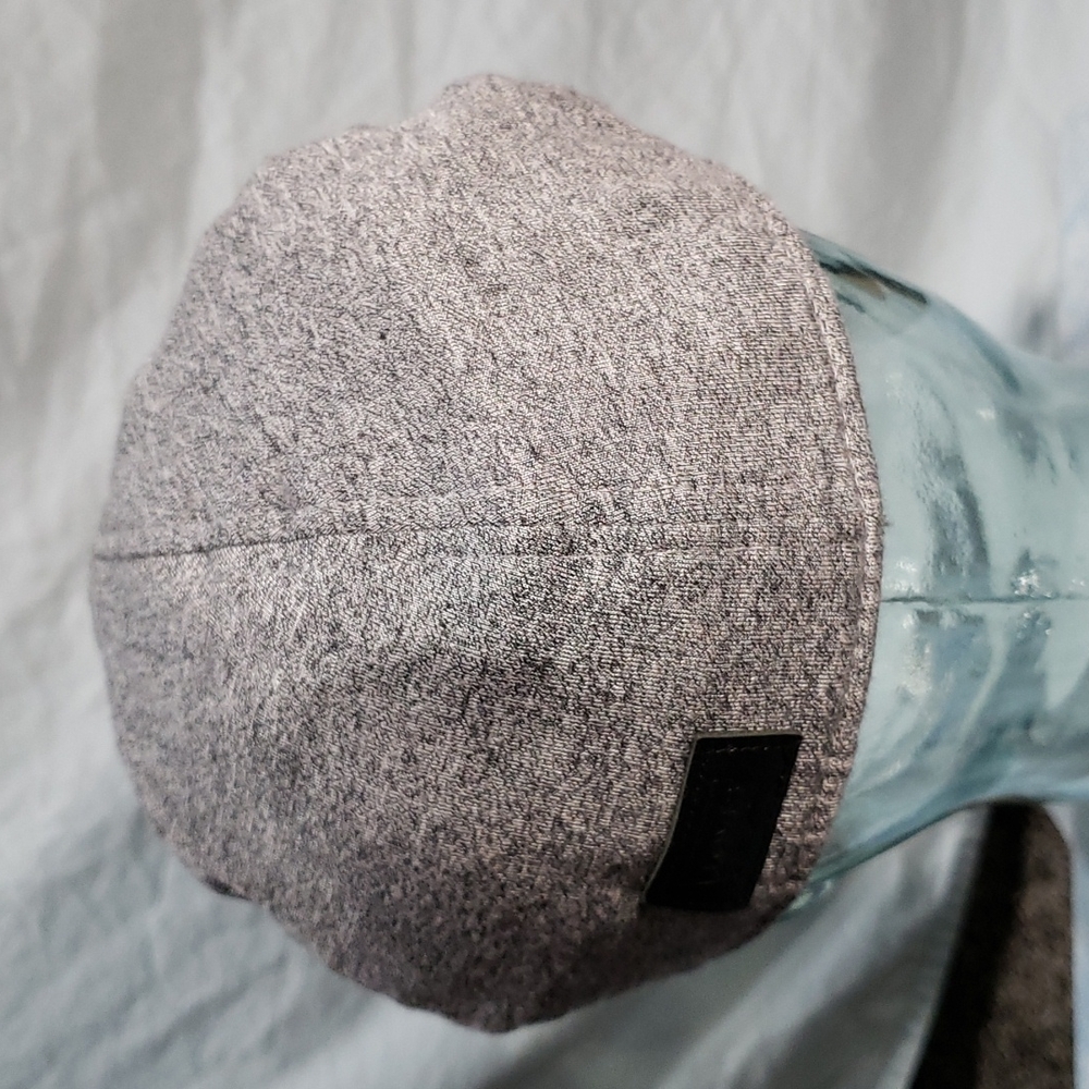 Levi's Newsboy Cotton Blend Hat Size L/XL - Picture 3 of 6